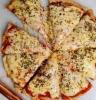 Foto de PIZZA MÉDIA C/REFRI GUARANÁ DE 600ML 