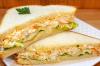 SANDUÍCHE FRANGO COM SALADA