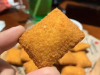 ALMOFADA DE QUEIJO GOUDA (15 UNID.)