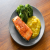 300G - SALMÃO EM POSTA COM BRÓCOLIS