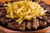 PORCAO 1/2 ISCA DE CARNE 1/2 FRITAS