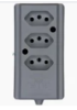 TOMADA BARRA TRIPLA 2P+T CZ INTERNEED UN  