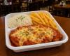 PARMEGIANA DE FRANGO