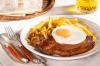 BIFE A CAVALO