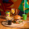 BURGUER CANARINHO BRUTO