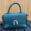 PV5- Bolsa Verde Fecho Dourado