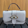 LC5- Bolsa Quadradinha fecho reto Areia