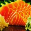 SASHIMI DE PEIXE BRANCO COM LIMÃO 6 UND