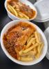 PANQUECA DE CARNE COM ARROZ, FEIJÃO E FRITAS.