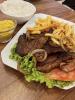 PICANHA C/ FRITAS ACOM. ARROZ BRANCO E FAROFA