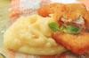 FILÉ DE PEIXE A MILANESA COM PURÊ DE BATATA ( TILAPIA)