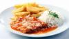 FILÉ DE FRANGO À PARMEGIANA