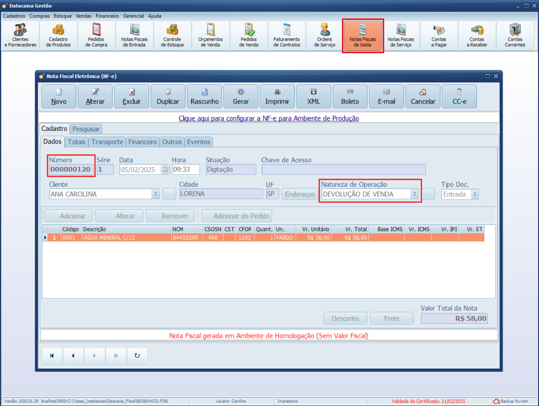 Clique em Notas Fiscais de Saída. Já será exibida a NF-e em digitação. 